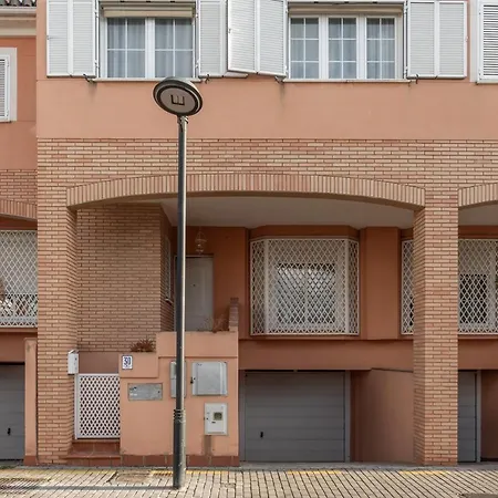 度假居 Tuguest House